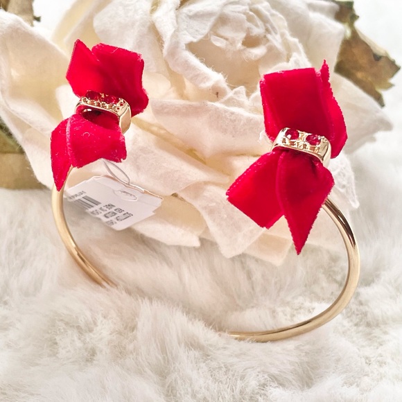 New with tags SCOTTISH CHEER CUFF BRACELET GOLD w/RED BOWS and Ruby like Stones - Picture 7 of 9